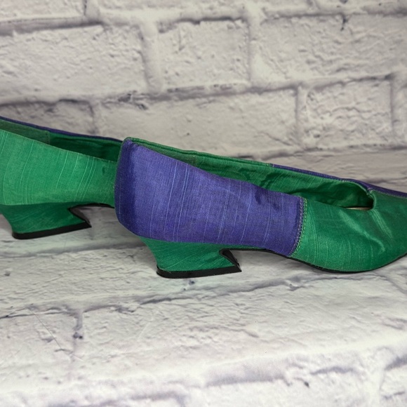 Jacqueline Vintage Two-Tone Green and Purple Pumps Size 8 - Picture 3 of 7